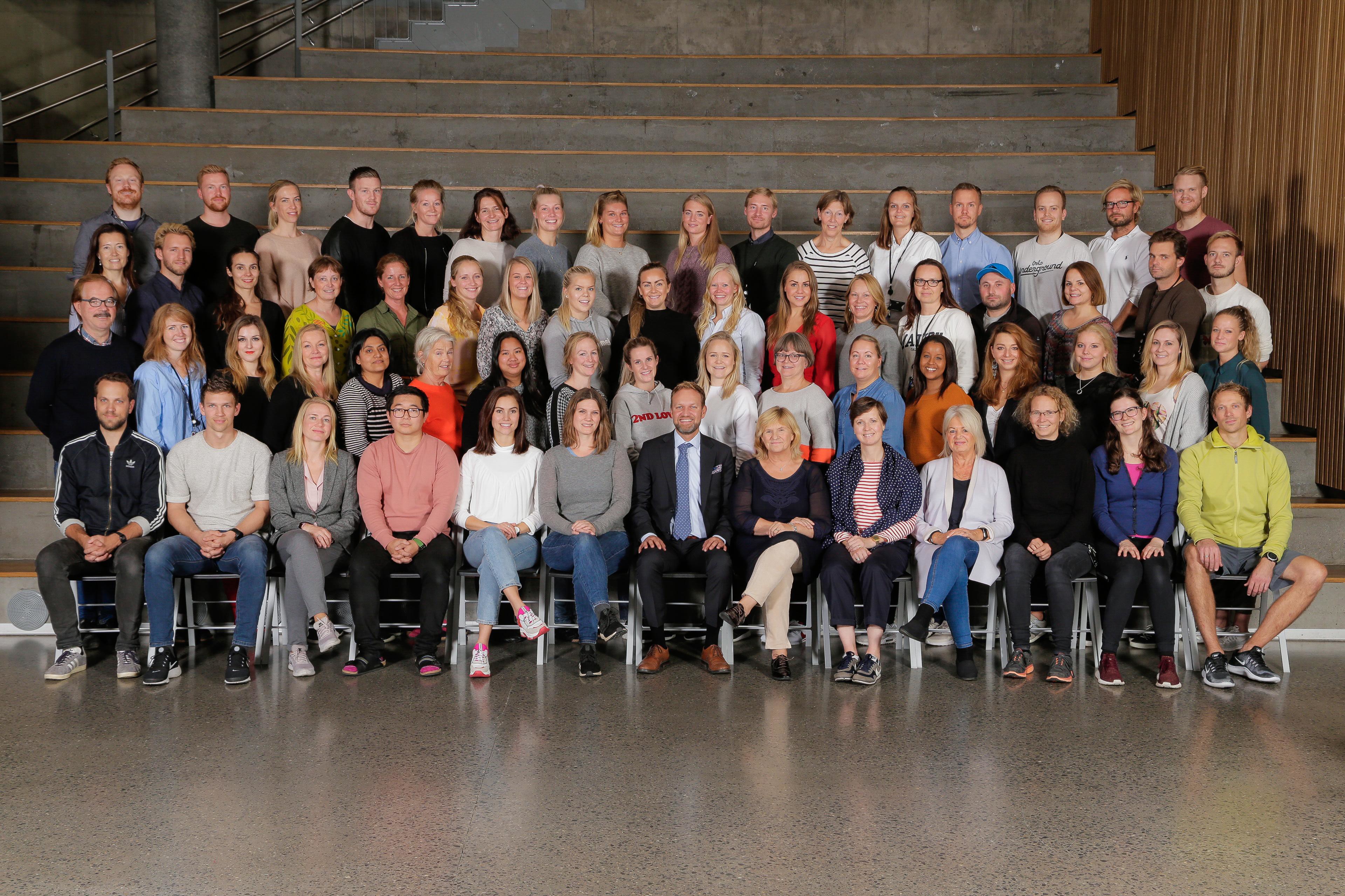 Hele personalet ved Bjørnsletta skole 2018-2019 Hele personalet ved Bjørnsletta skole 2018-2019